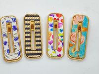 Hollowed Rectangle Cut Out Clip