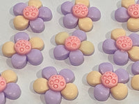 Two Tone Flower Daisy Resins (10)