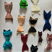 Clearance #46- Chunky Glitter Bows x 48